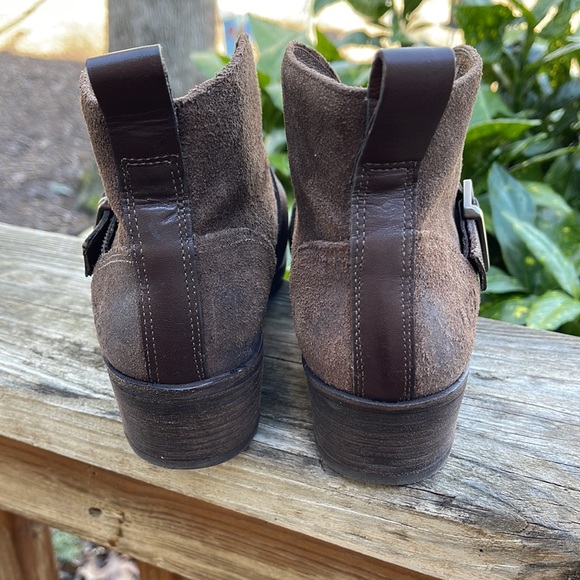 Ugg Brown Suede Wright Belted Ankle Boots - Picture 3 of 7